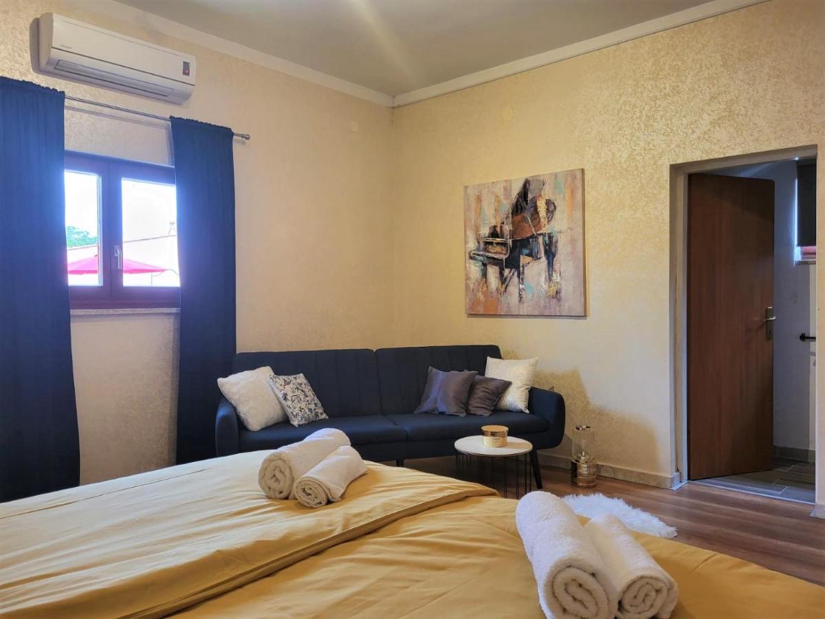 Apartment Lana Svetvinčenat Exterior foto